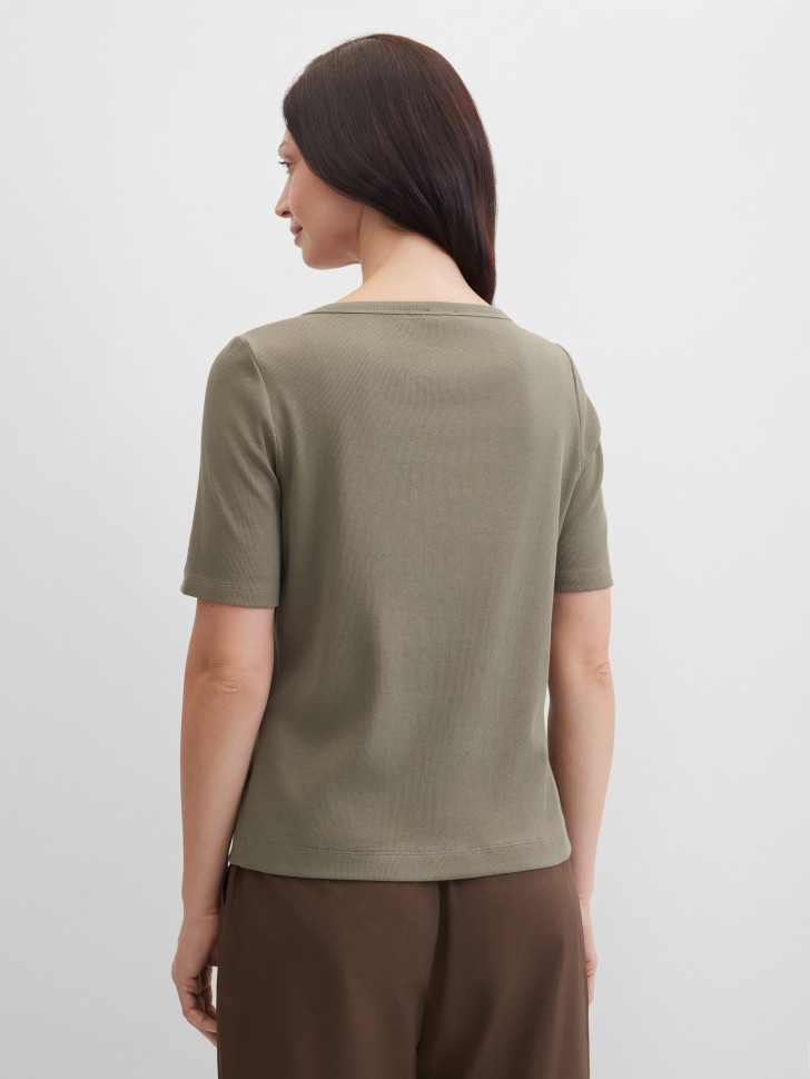 Футболка прямого кроя