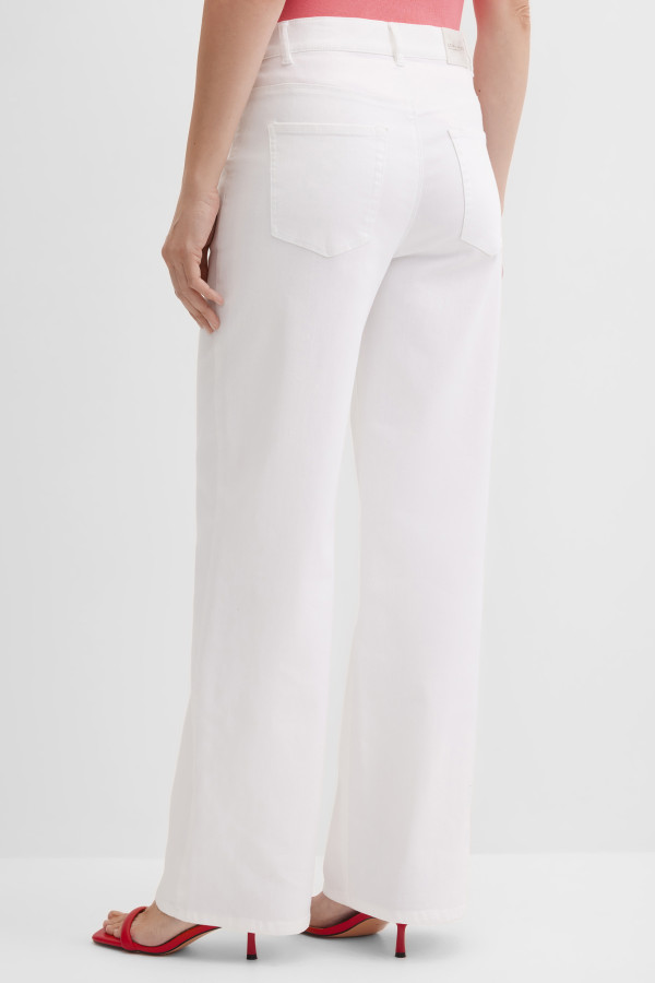 Джинсы широкие