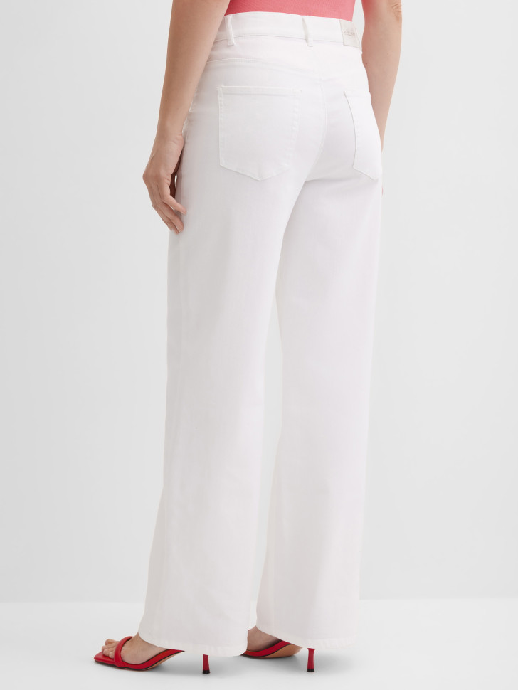 Джинсы широкие