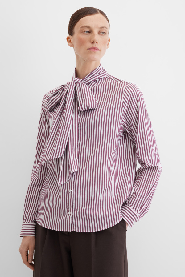 Блузка с длинным рукавом