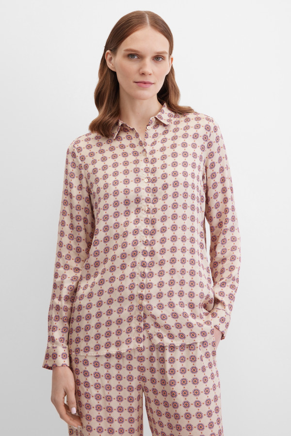 Блузка с длинным рукавом