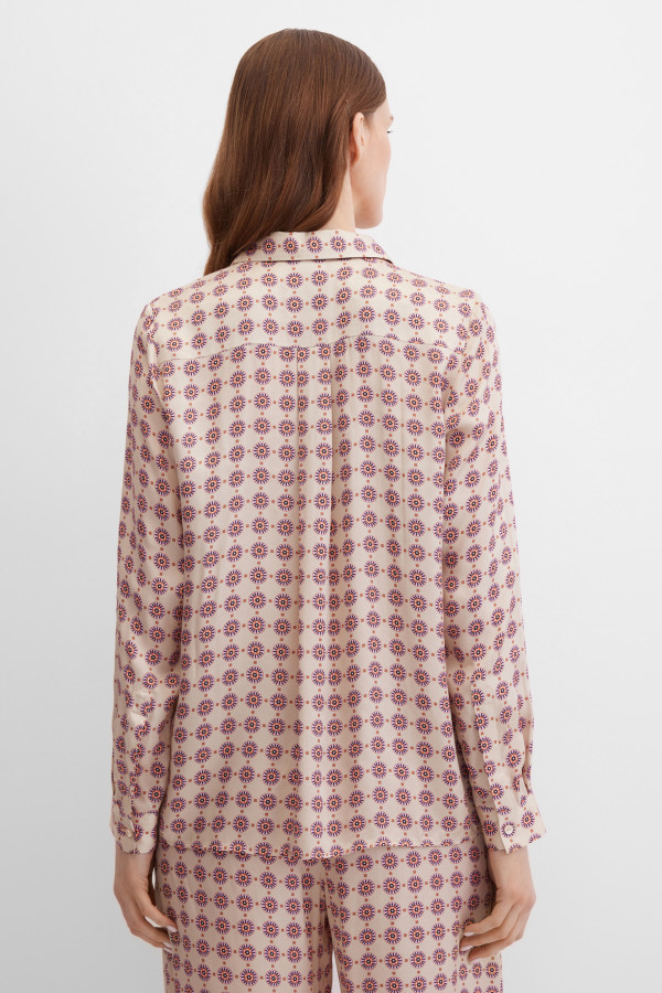 Блузка с длинным рукавом