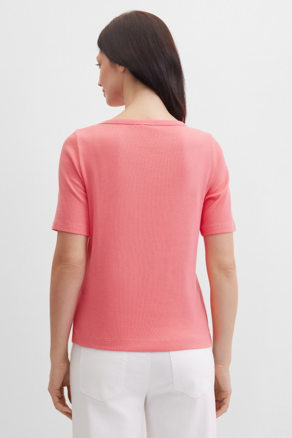 Футболка прямого кроя