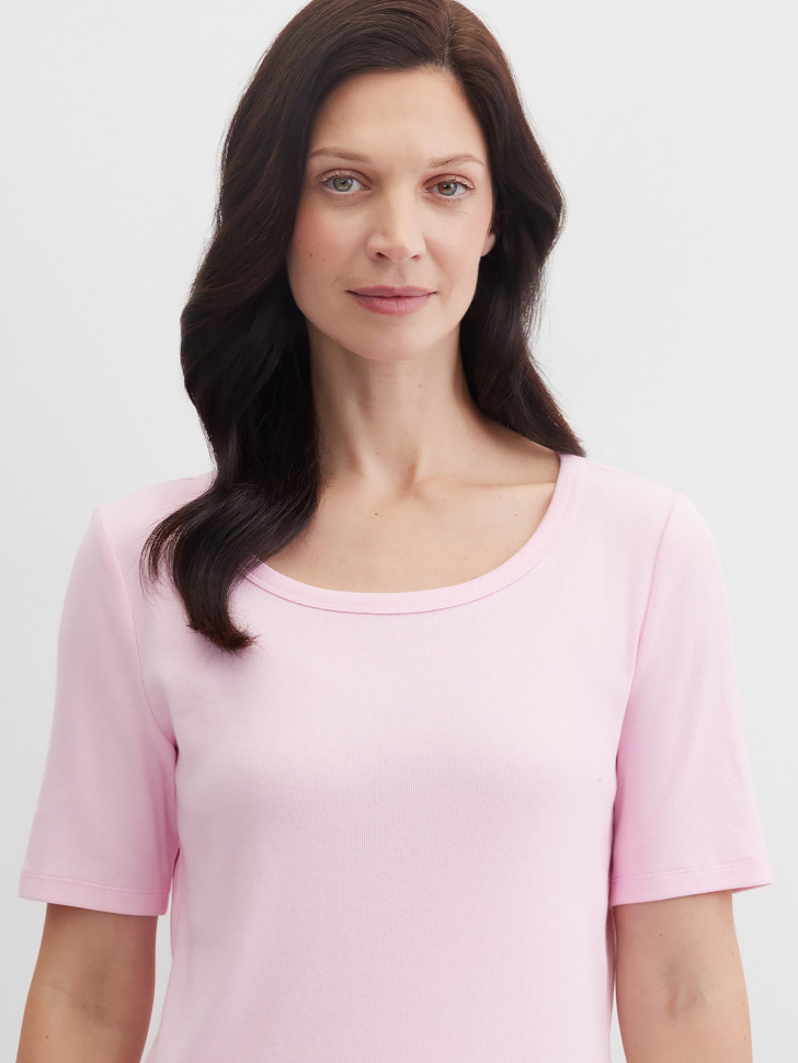 Футболка прямого кроя