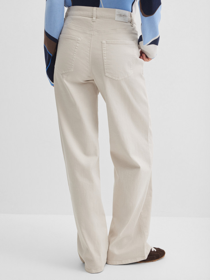 Джинсы широкие