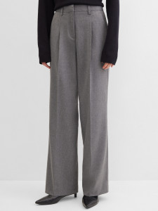 Брюки прямого кроя