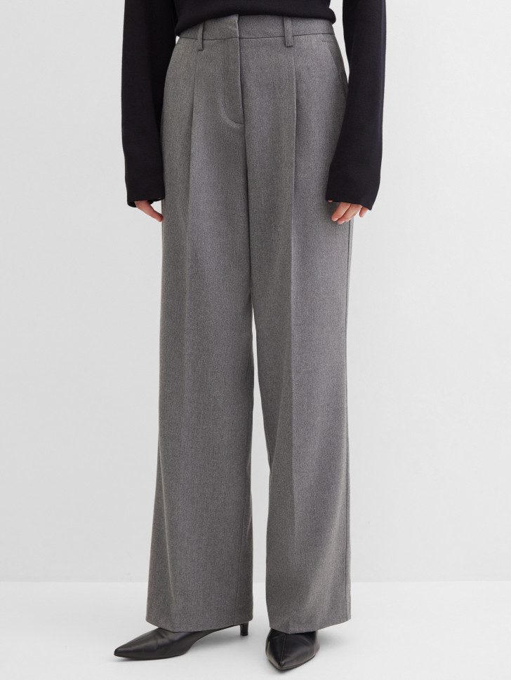 Брюки прямого кроя