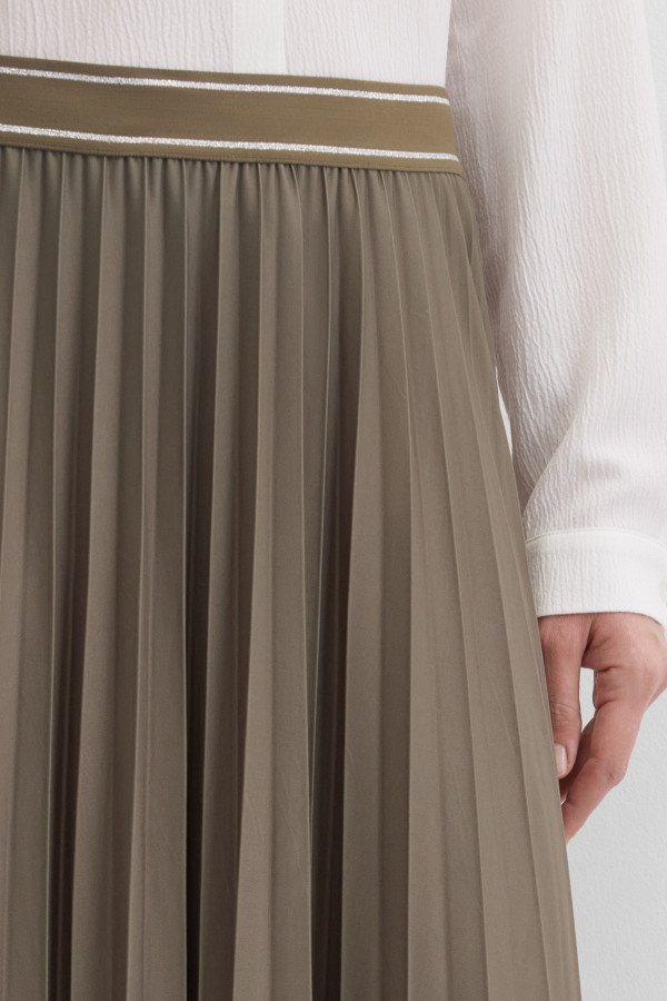 Юбка расклешенная миди А-силуэта