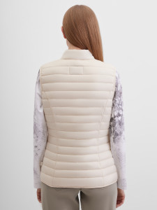 Жилет утепленный