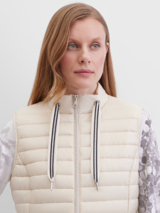 Жилет утепленный