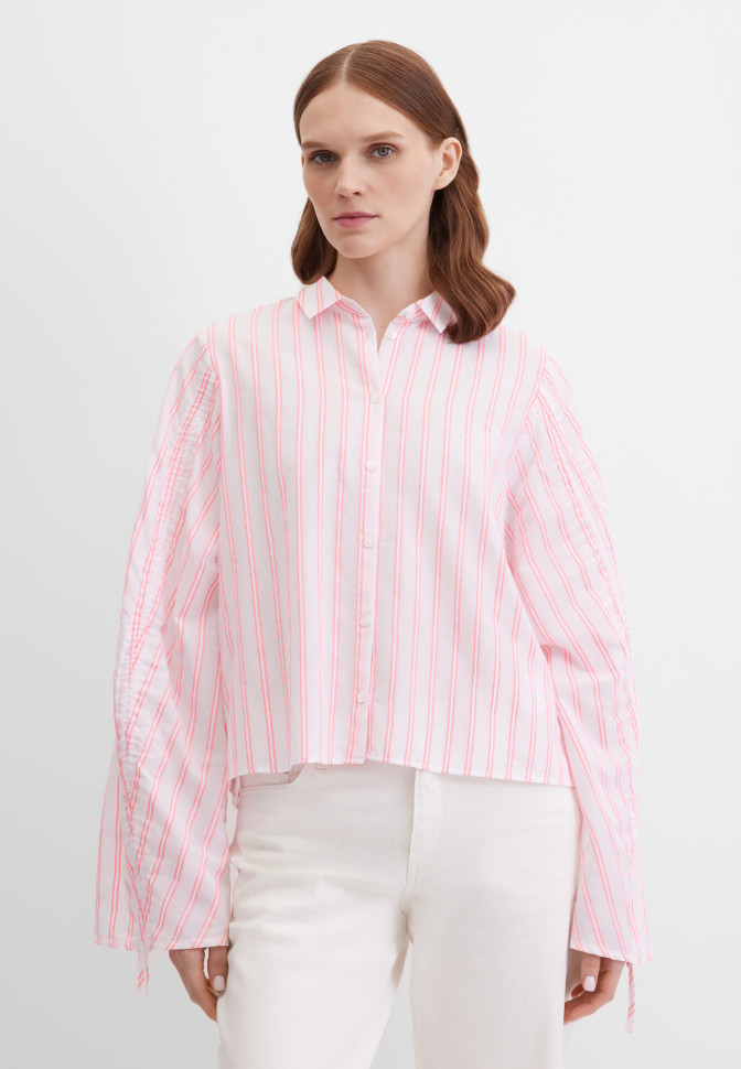 Блузка укороченная