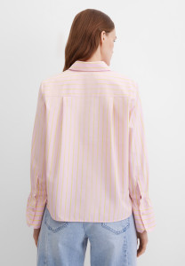 Блузка с длинным рукавом