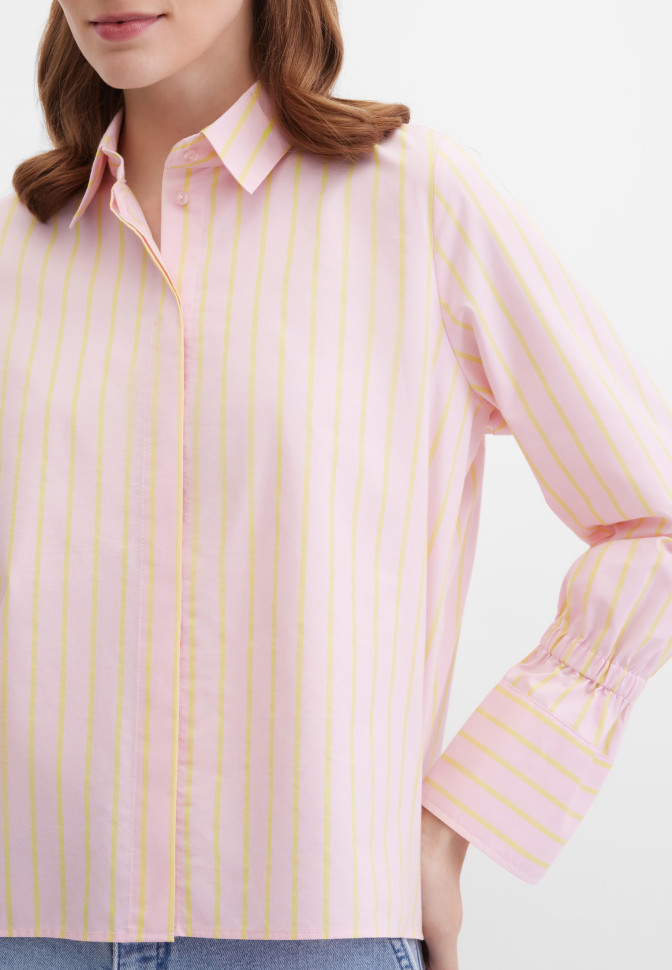 Блузка с длинным рукавом