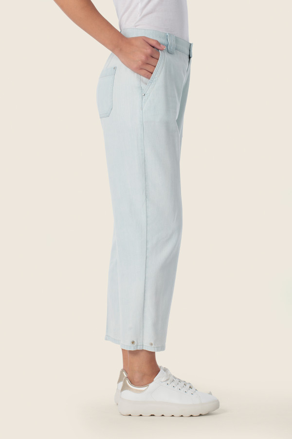 Джинсы бананы