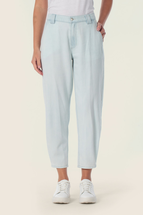 Джинсы бананы