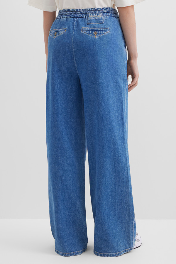 Джинсы широкие