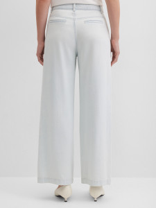 Джинсы широкие