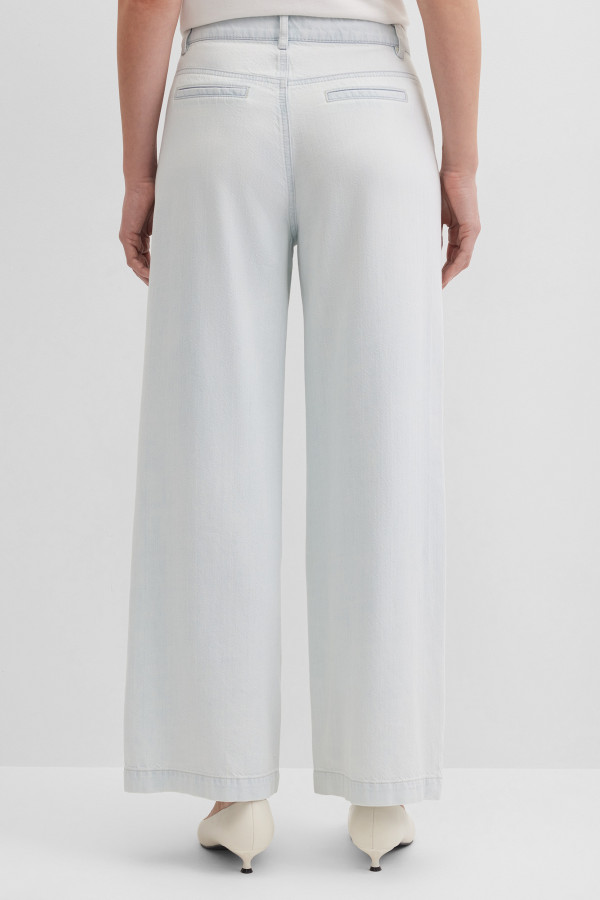 Джинсы широкие