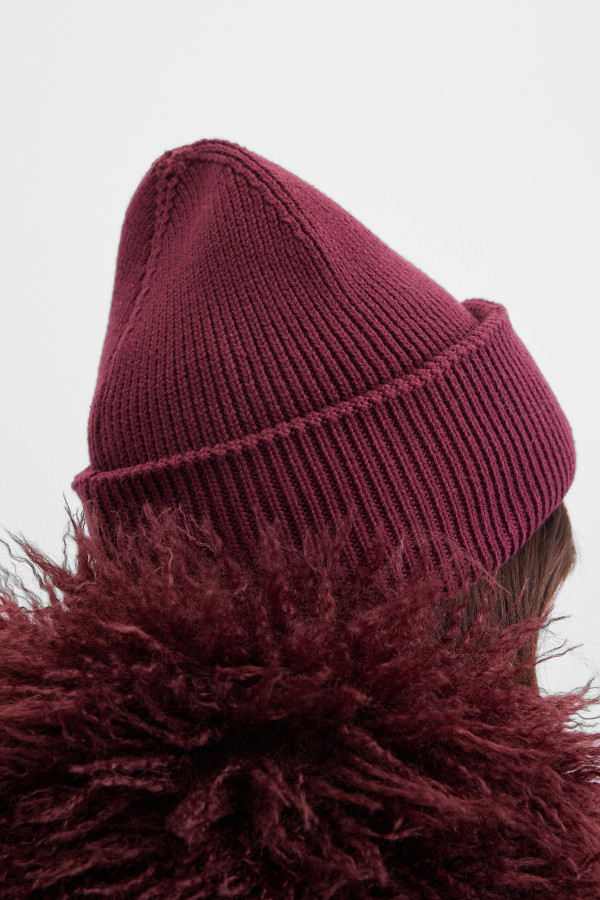 Шапка вязаная