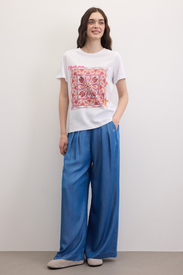 Футболка с принтом