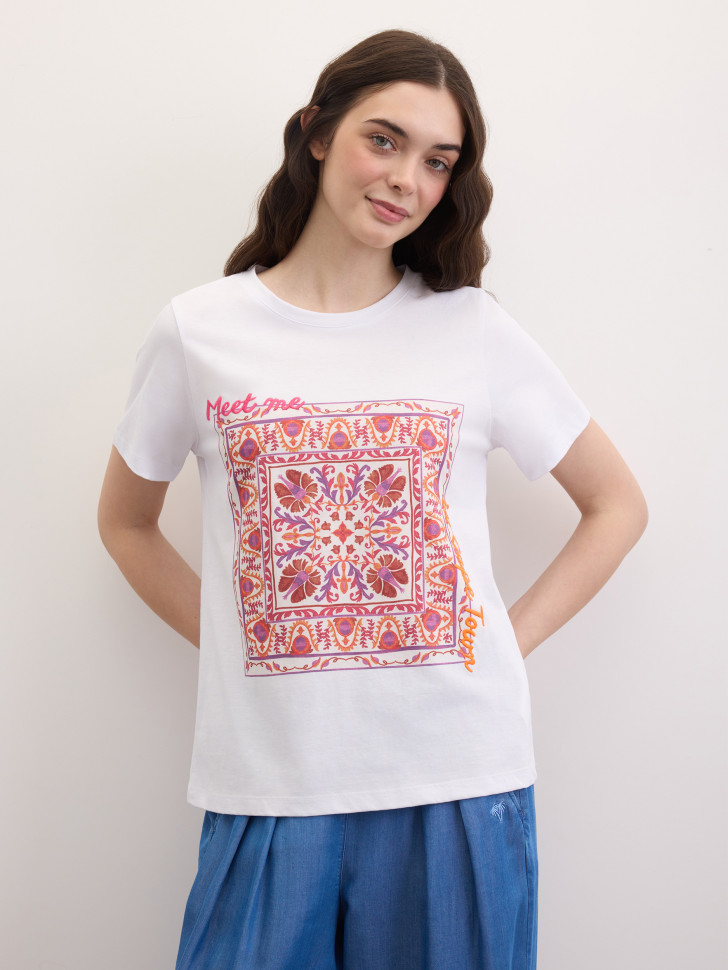 Футболка с принтом