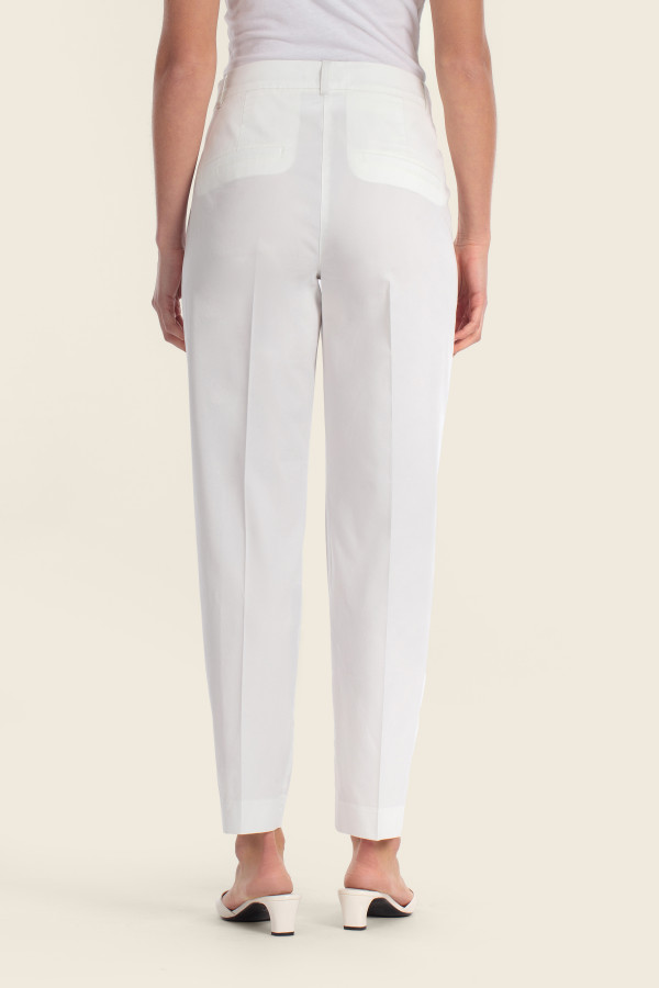 Брюки зауженные укороченные