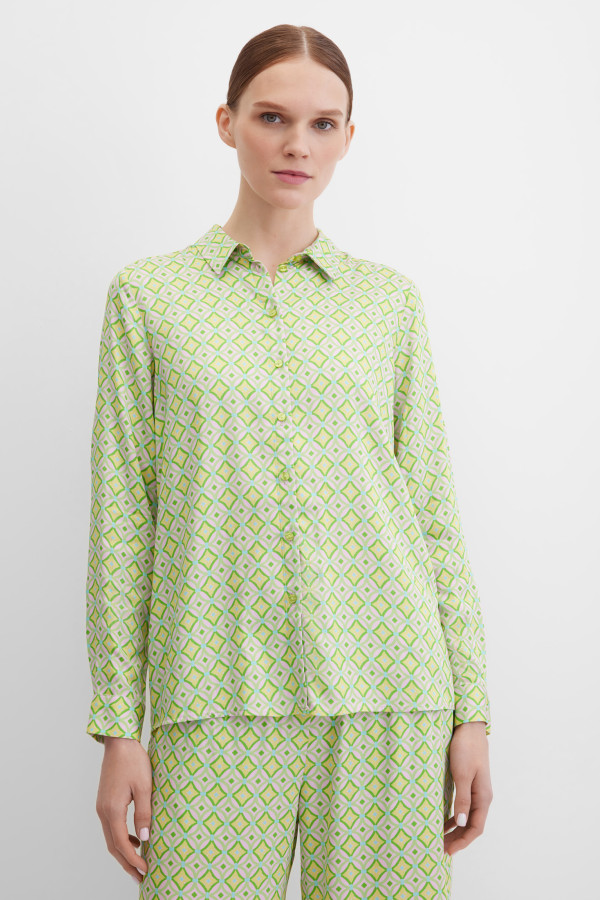 Блузка с геометричным принтом