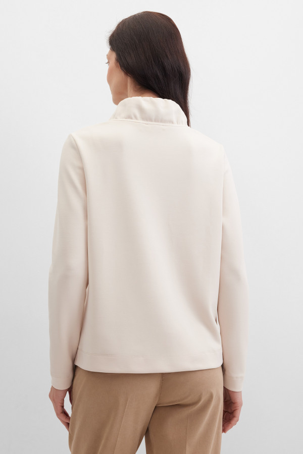 Свитшот свободного кроя