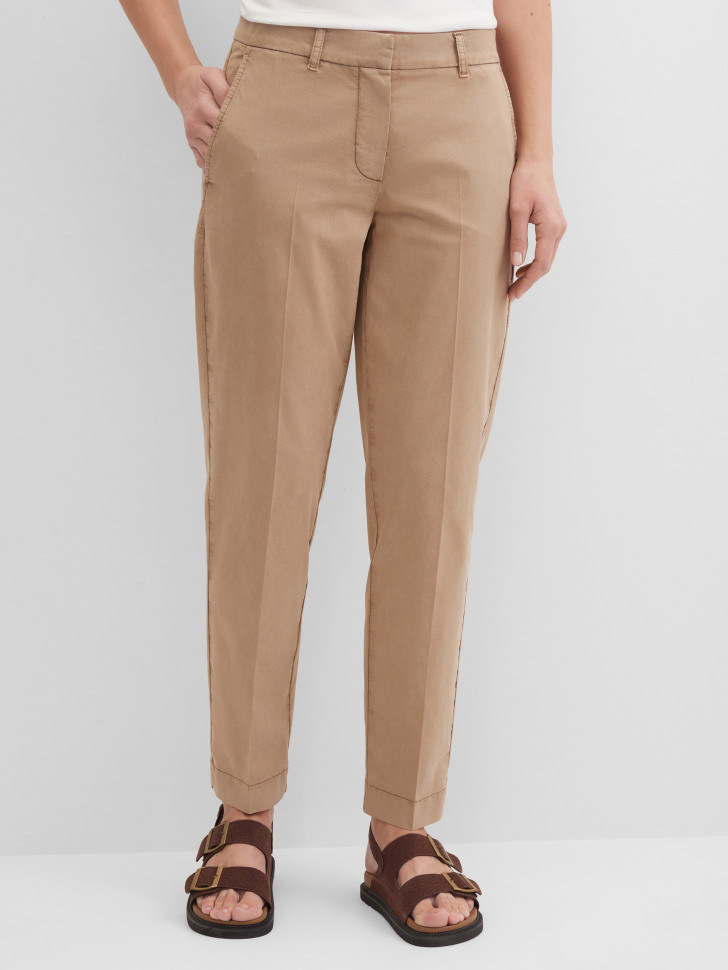 Брюки зауженные укороченные со стрелками