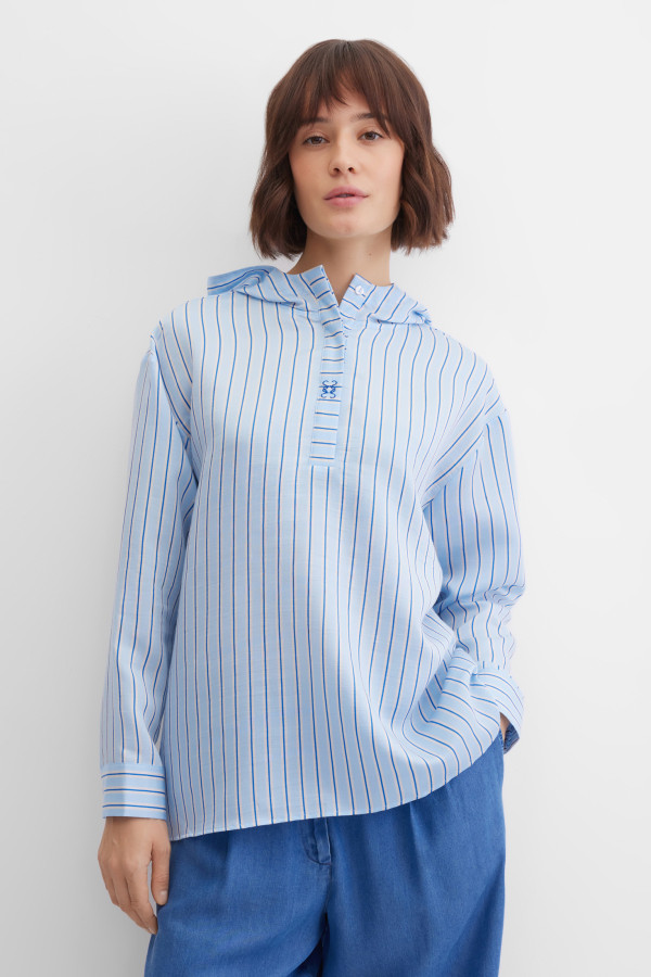 Рубашка с капюшоном