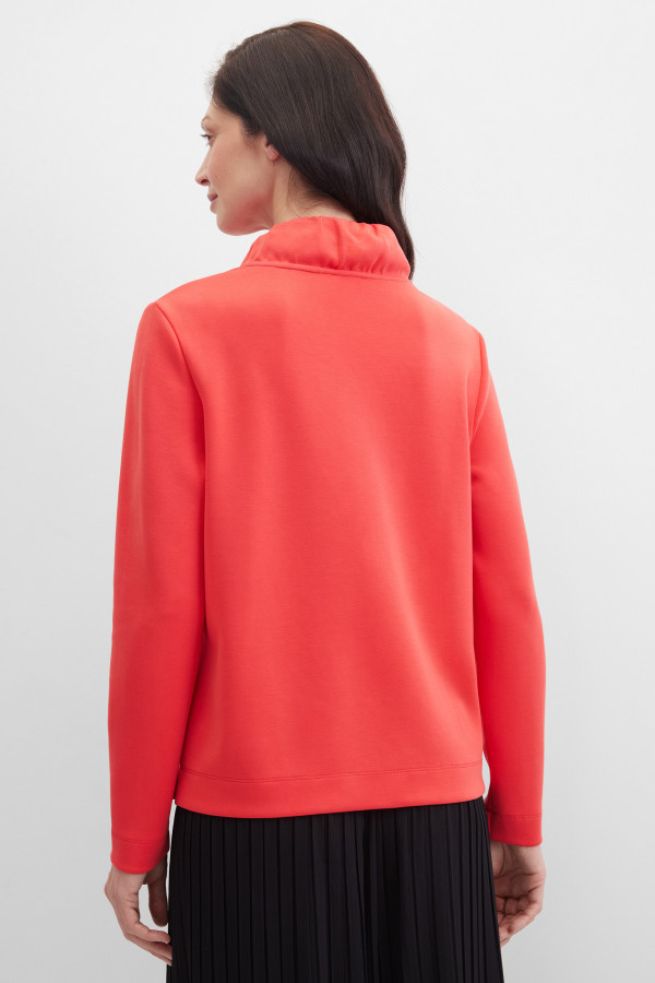 Свитшот свободного кроя