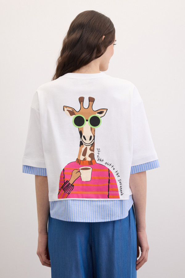 Футболка с рисунком на спине