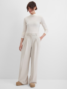 Брюки широкие с защипами