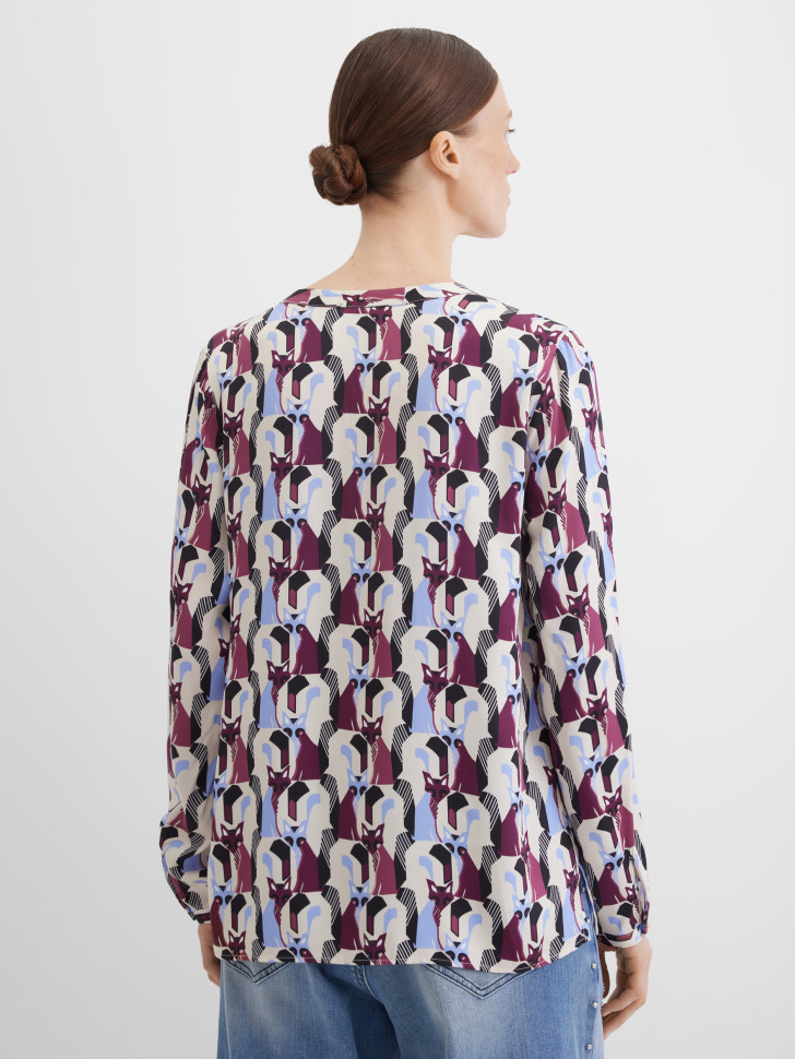 Блузка с длинным рукавом