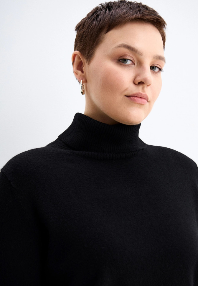 Водолазка прямого кроя