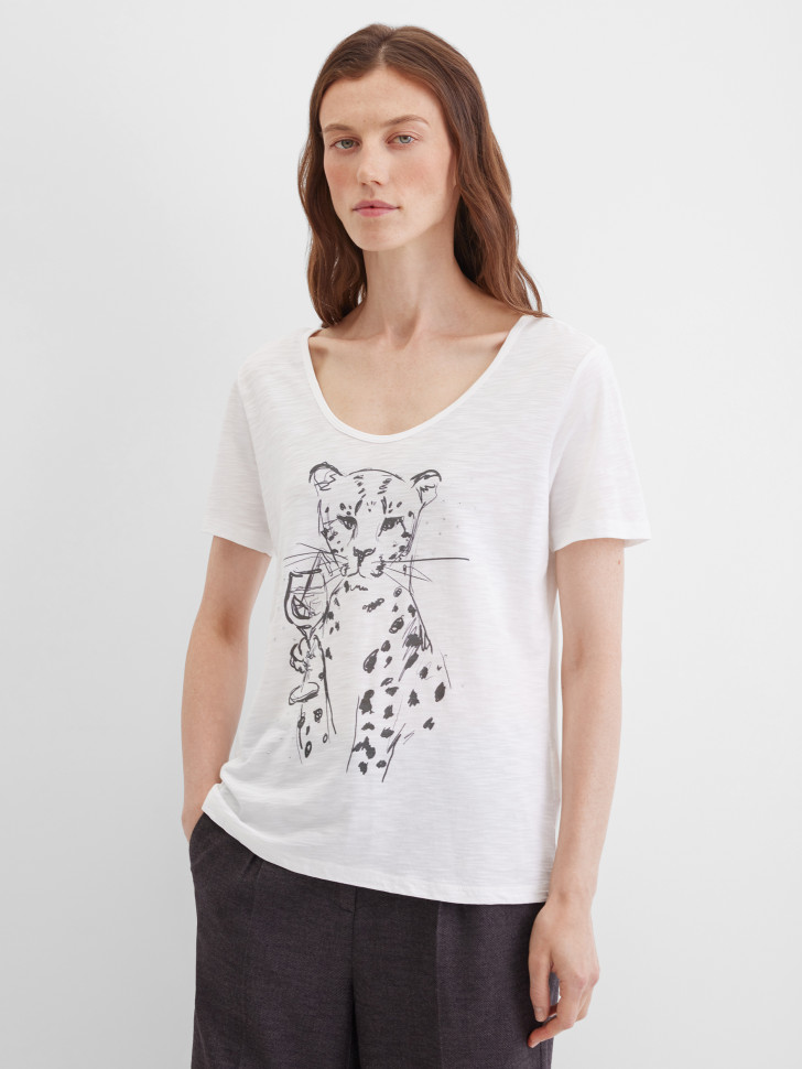 Футболка с рисунком