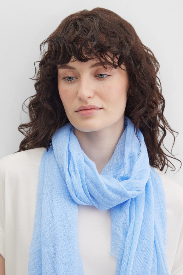 Шарф с бахромой