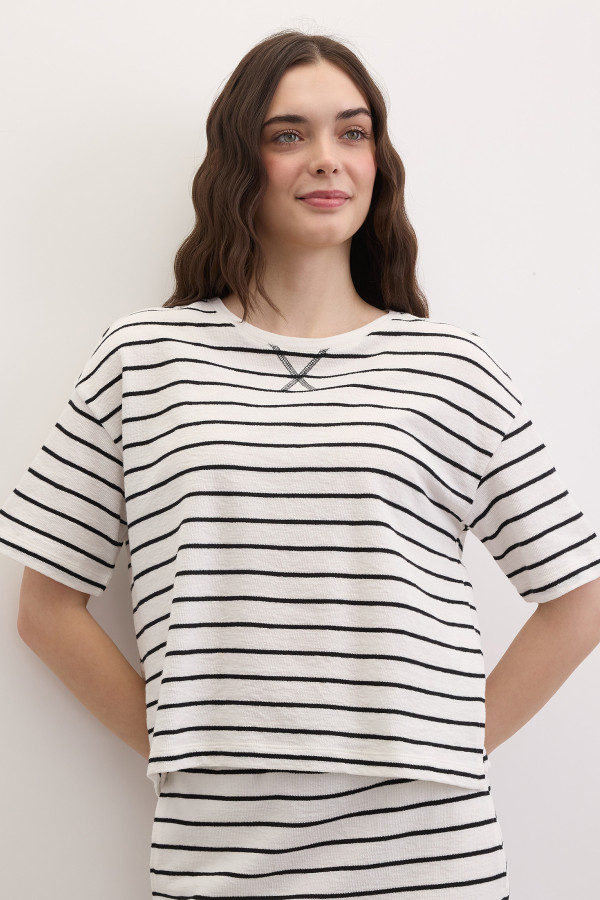 Футболка в полоску
