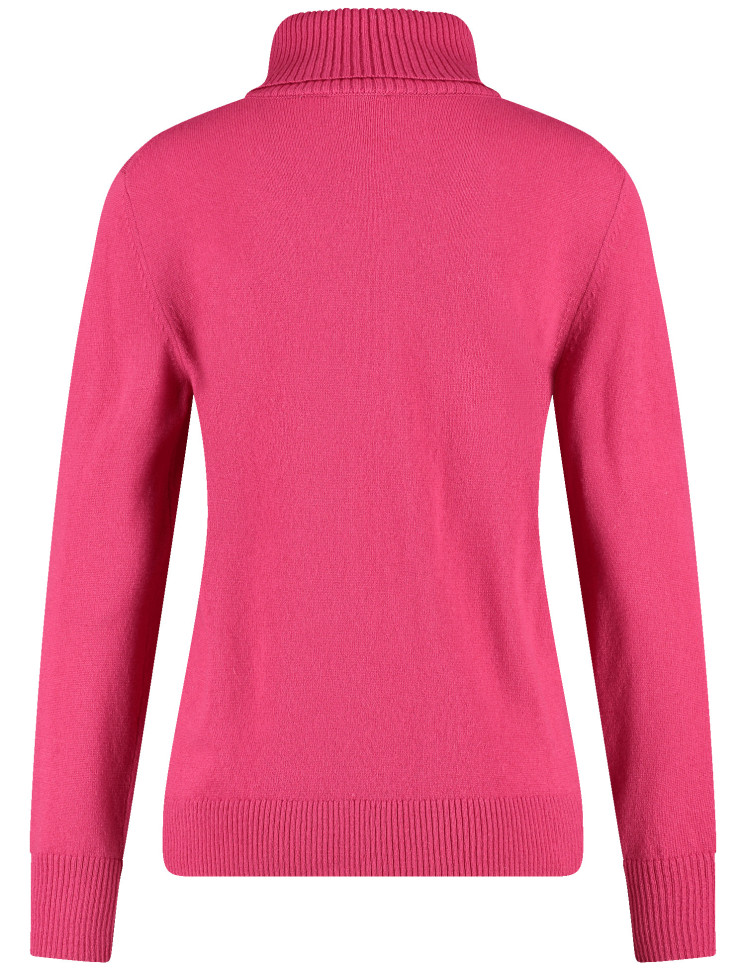 Водолазка прямого кроя