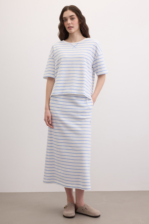 Футболка в полоску