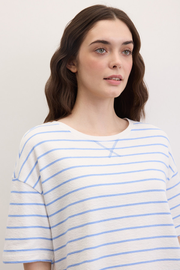 Футболка в полоску