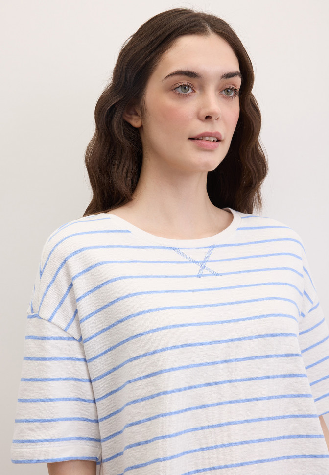 Футболка в полоску