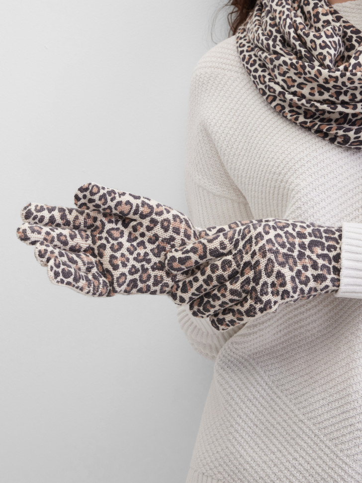 Перчатки трикотажные с леопардовым принтом