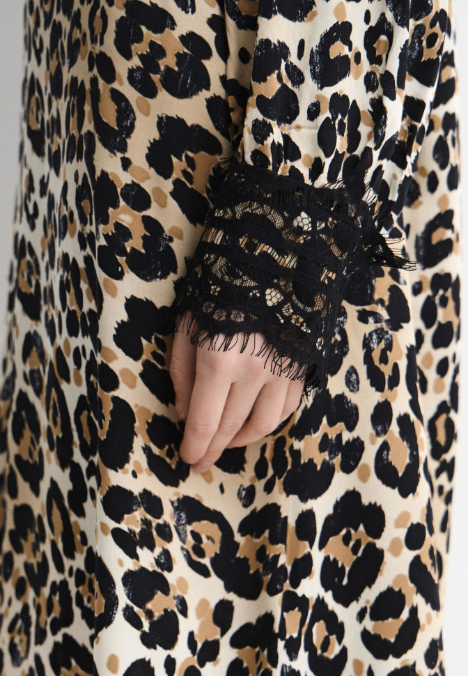 Платье с леопардовым принтом