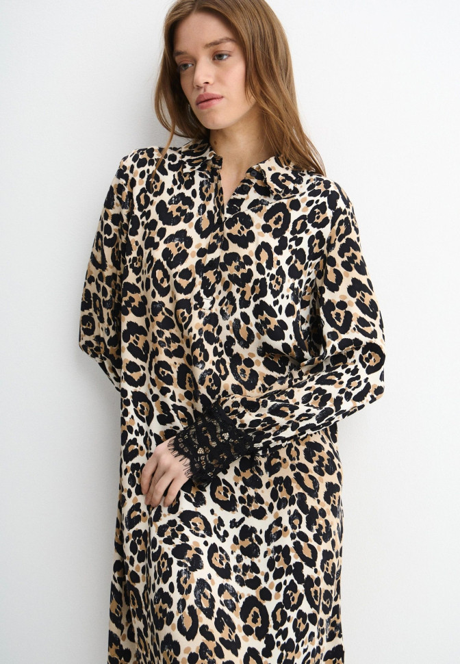 Платье с леопардовым принтом