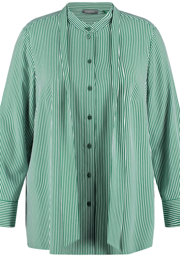 Блузка с бантом в полоску