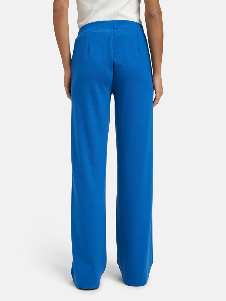 Брюки трикотажные