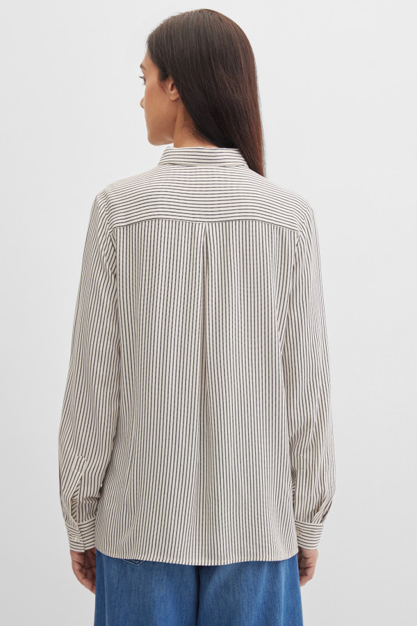 Блузка с длинным рукавом