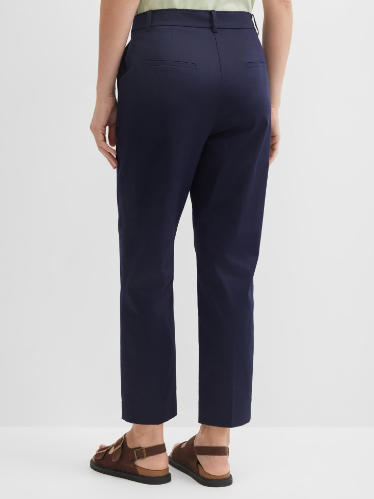 Брюки зауженные укороченные