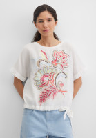 Футболка с рисунком и стразами